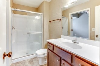 4305 NE 83rd St in Kansas City, MO - Building Photo - Building Photo