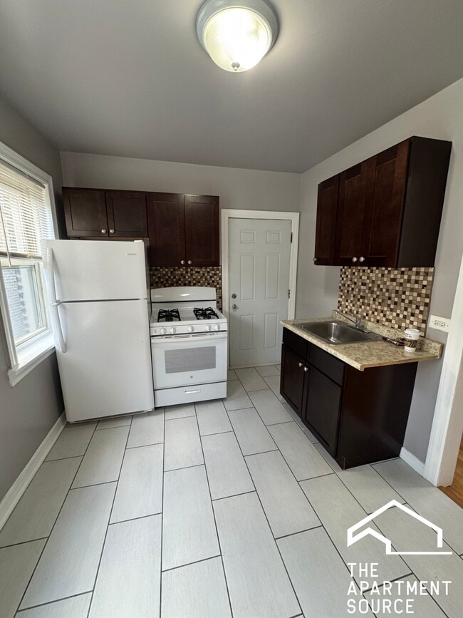 property at 4027 W Melrose St