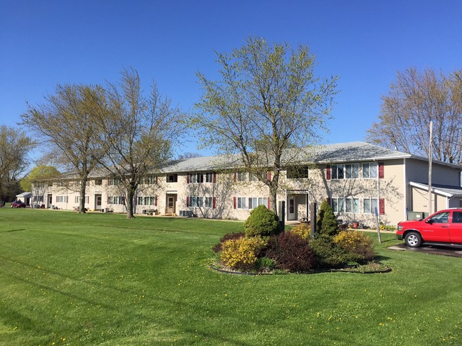 Countryside Villas in Kokomo, IN - Building Photo - Building Photo