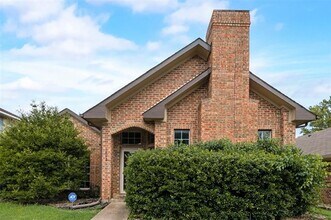 1632 Tuley St in Cedar Hill, TX - Building Photo - Building Photo