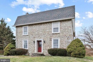 1651 Limekiln Pike in Dresher, PA - Building Photo