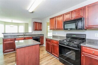 629 Tomahawk Pl SW in Austell, GA - Building Photo - Building Photo