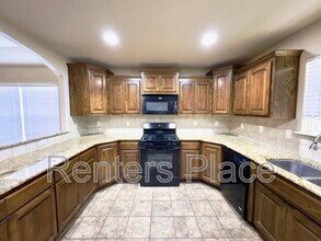 9025 N 157th E Ave in Owasso, OK - Building Photo - Building Photo