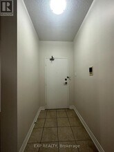 175-175 Hilda Ave in Toronto, ON - Building Photo - Building Photo