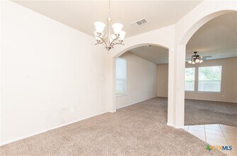 5005 Old Homestead St in Killeen, TX - Building Photo - Building Photo