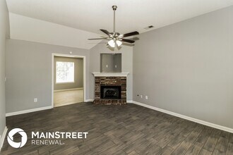 9762 Misty Pine Dr in Arlington, TN - Foto de edificio - Building Photo