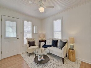 1207 Salina St in Austin, TX - Building Photo - Building Photo