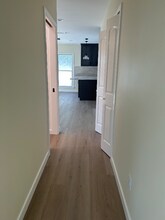 58 W Mira Monte Ave in Sierra Madre, CA - Foto de edificio - Building Photo