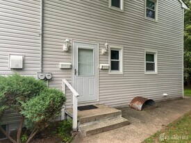 123 Highland Ave in Highland Park, NJ - Building Photo