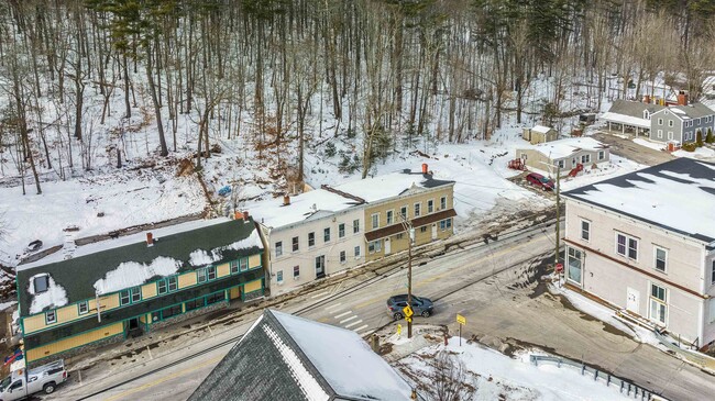 547 White Mountain Hwy in Milton, NH - Building Photo - Building Photo