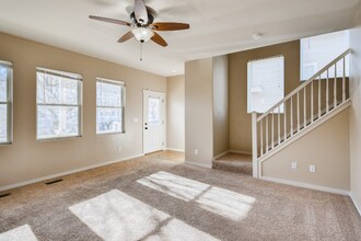 1334 Flycatcher Ln in Colorado Springs, CO - Foto de edificio - Building Photo