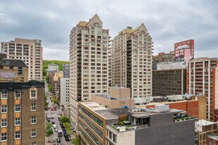 Le 1200 Ouest in Montréal, QC - Building Photo