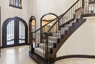 30 N Palmiera Cir in Spring, TX - Building Photo - Building Photo