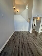 4942 Haight Trl in San Diego, CA - Building Photo - Building Photo