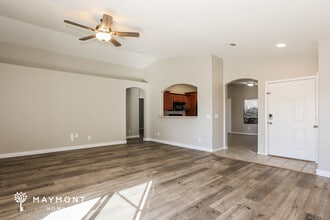 1906 S Valley Dr in Apache Junction, AZ - Building Photo - Building Photo