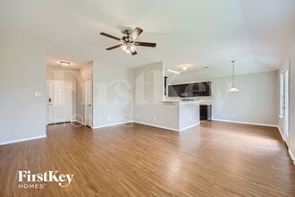 1821 Ridgecrest Dr in Terrell, TX - Building Photo - Building Photo