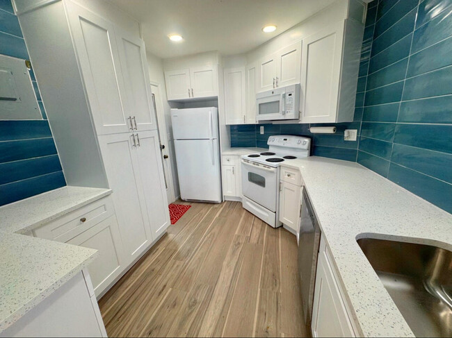 property at 3 Greenway Village N