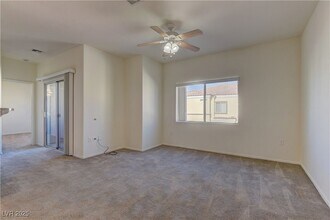 6170 E Sahara Ave in Las Vegas, NV - Building Photo - Building Photo