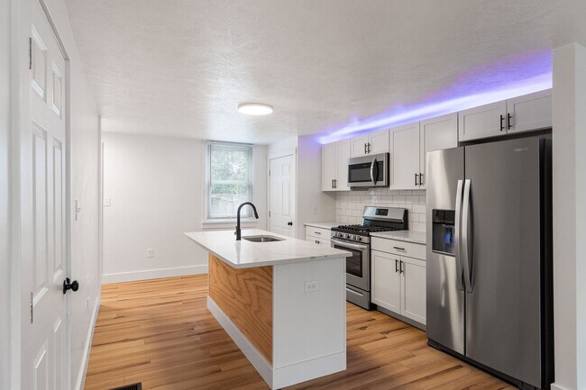 property at 1720 Fox Wy