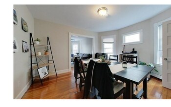 8 Speridakis Ter, Unit T in Cambridge, MA - Building Photo - Building Photo