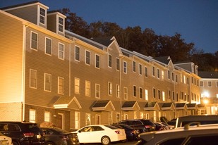 The Pointe Apartments