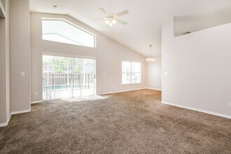 234 Bay Meadow Dr in Kissimmee, FL - Building Photo - Building Photo