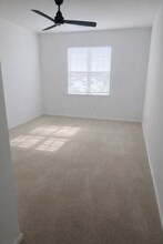 1732 Dromolin Dr in Virginia Beach, VA - Building Photo - Building Photo