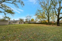 8600 169th St in Orland Park, IL - Foto de edificio - Building Photo