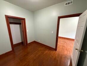 1224 N Cleaver St in Chicago, IL - Building Photo - Building Photo