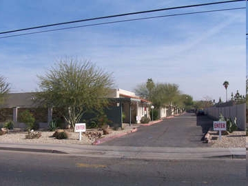 Glendale Groves in Glendale, AZ - Building Photo - Building Photo