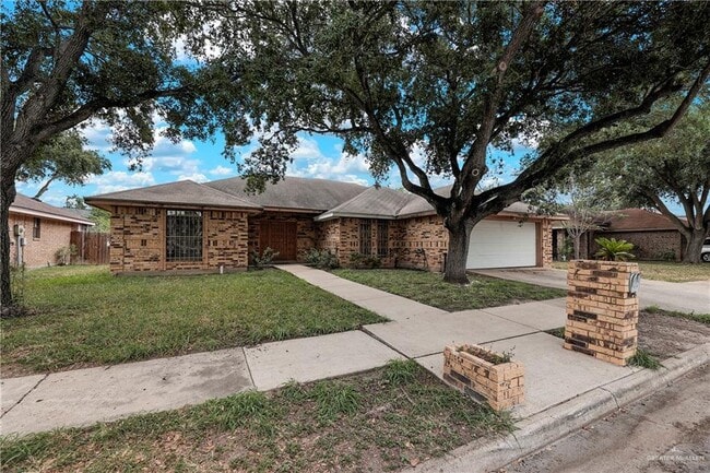 property at 6904 N 33rd St
