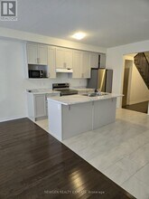 27 Donald Ficht Cres in Brampton, ON - Building Photo - Building Photo