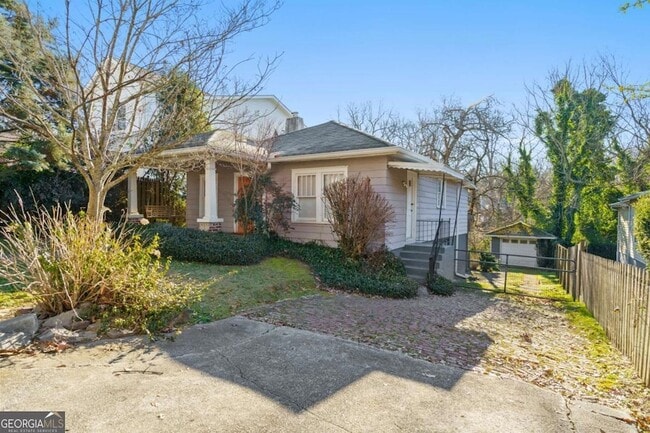 2608 Church St NW in Atlanta, GA - Foto de edificio - Building Photo