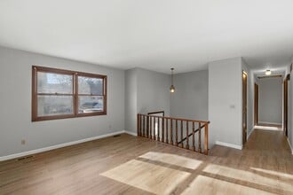 1708 Sparrow Point Ln in St. Peters, MO - Building Photo - Building Photo