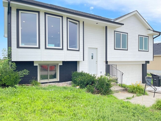 property at 21511 Arabian Rd