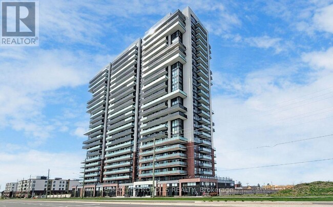property at 2550-2550 Simcoe St N