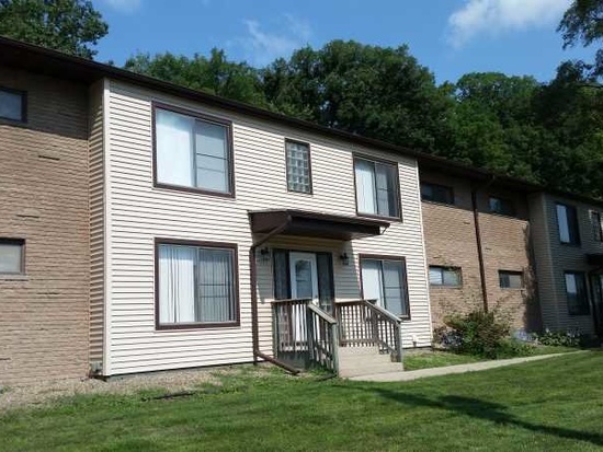 Manville Terrace in Iowa City, IA - Foto de edificio - Building Photo