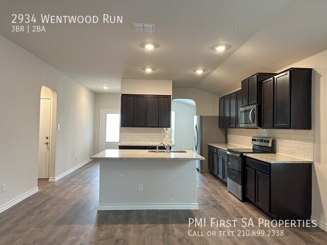 2934 Wentwood Run in San Antonio, TX - Foto de edificio - Building Photo