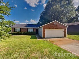 2797 Priscilla Way in Morrow, GA - Building Photo