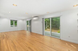 2 Moses Hill Rd in Manchester by the Sea, MA - Building Photo - Building Photo