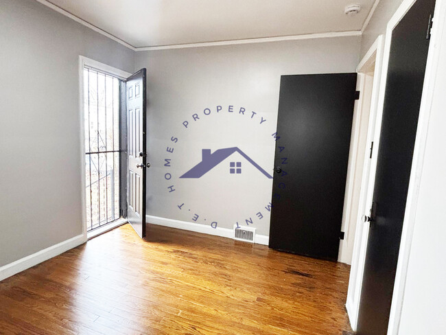 15100 Whitcomb in Detroit, MI - Building Photo - Building Photo