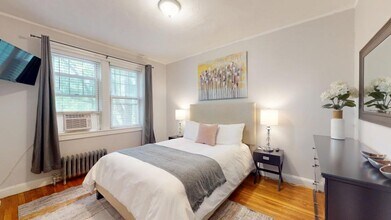 169 Kent St in Brookline, MA - Building Photo - Building Photo