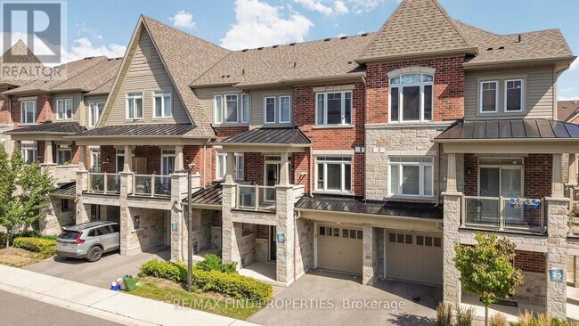 2567 Ladyfern Crossing in Pickering, ON - Building Photo - Building Photo