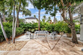 5301 N Flagler Dr in West Palm Beach, FL - Building Photo - Building Photo