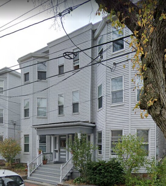 68 Pleasant St in Cambridge, MA - Building Photo