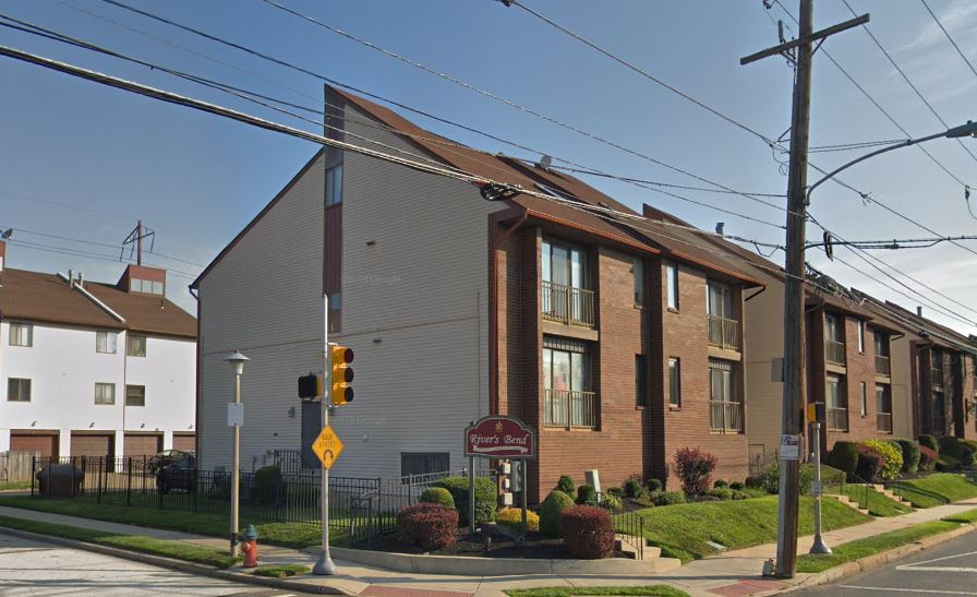 9541 James St in Philadelphia, PA - Foto de edificio