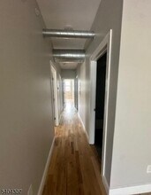 619 E 26th St in Paterson, NJ - Building Photo - Building Photo