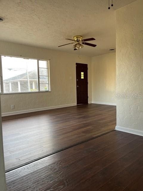 6561 72nd Ave N in Pinellas Park, FL - Building Photo - Building Photo