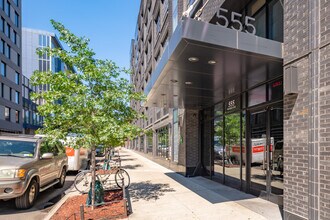 555 Waverly in Brooklyn, NY - Building Photo - Building Photo