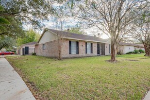 507 Whippoorwill Dr in Missouri City, TX - Building Photo